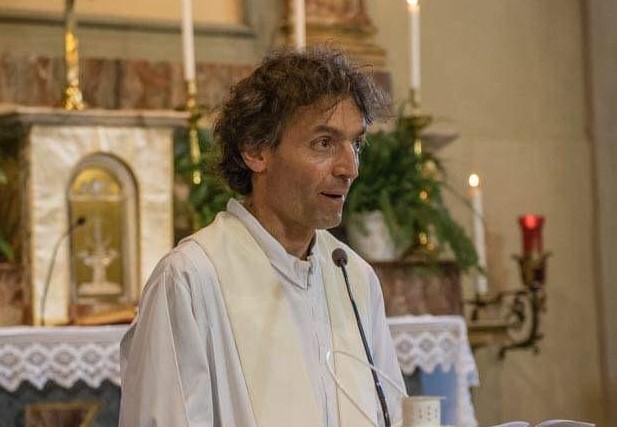 Avviato il processo di beatificazione per don Roberto Malgesini: un simbolo di speranza per la Chiesa di Como