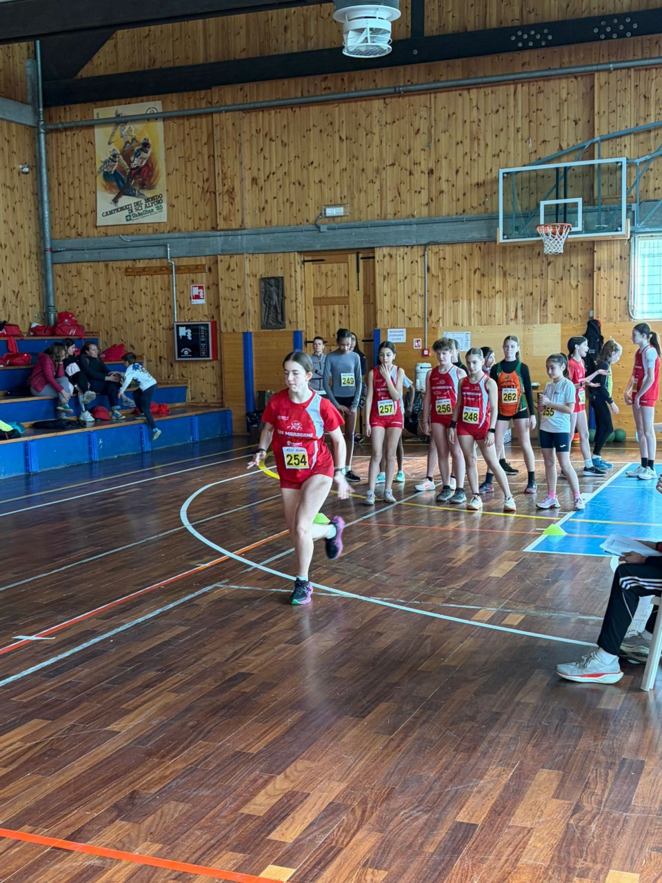 Indoor Malenca: i giovani atleti brillano a Caspoggio