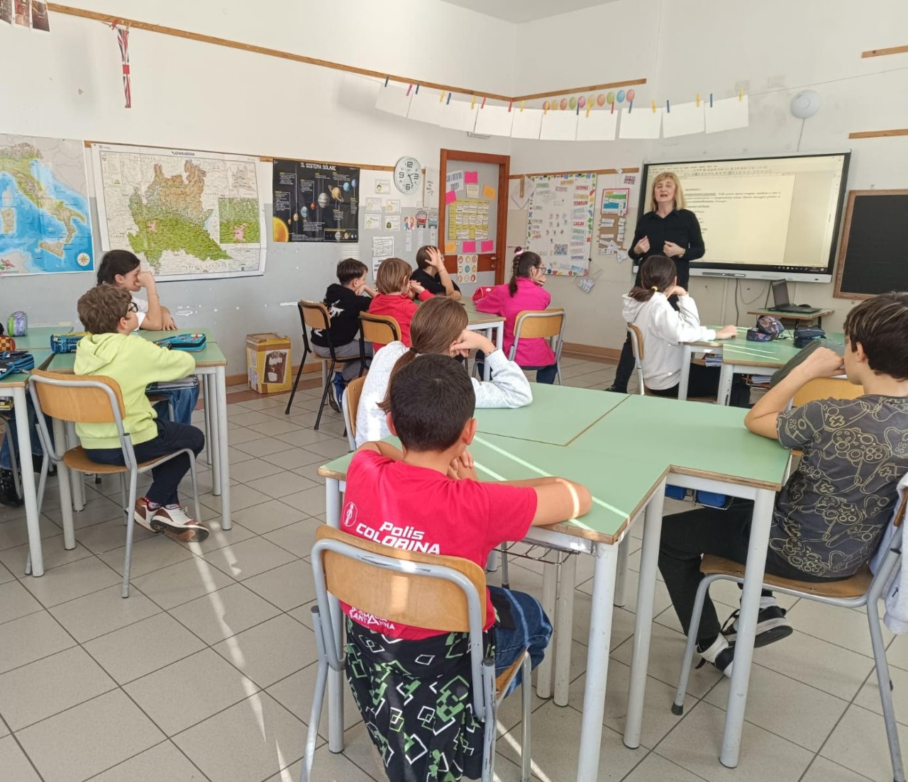 La poesia in classe: un successo il laboratorio di scrittura alla primaria di Campovico