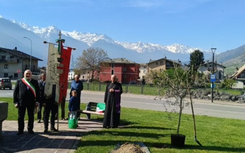 Al Giardino della Memoria si ricorda il sacrificio dei 5 martiri della Resistenza