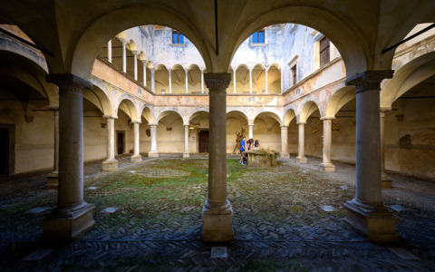 Aprile 2026 a Palazzo Besta: eventi per tutte le età