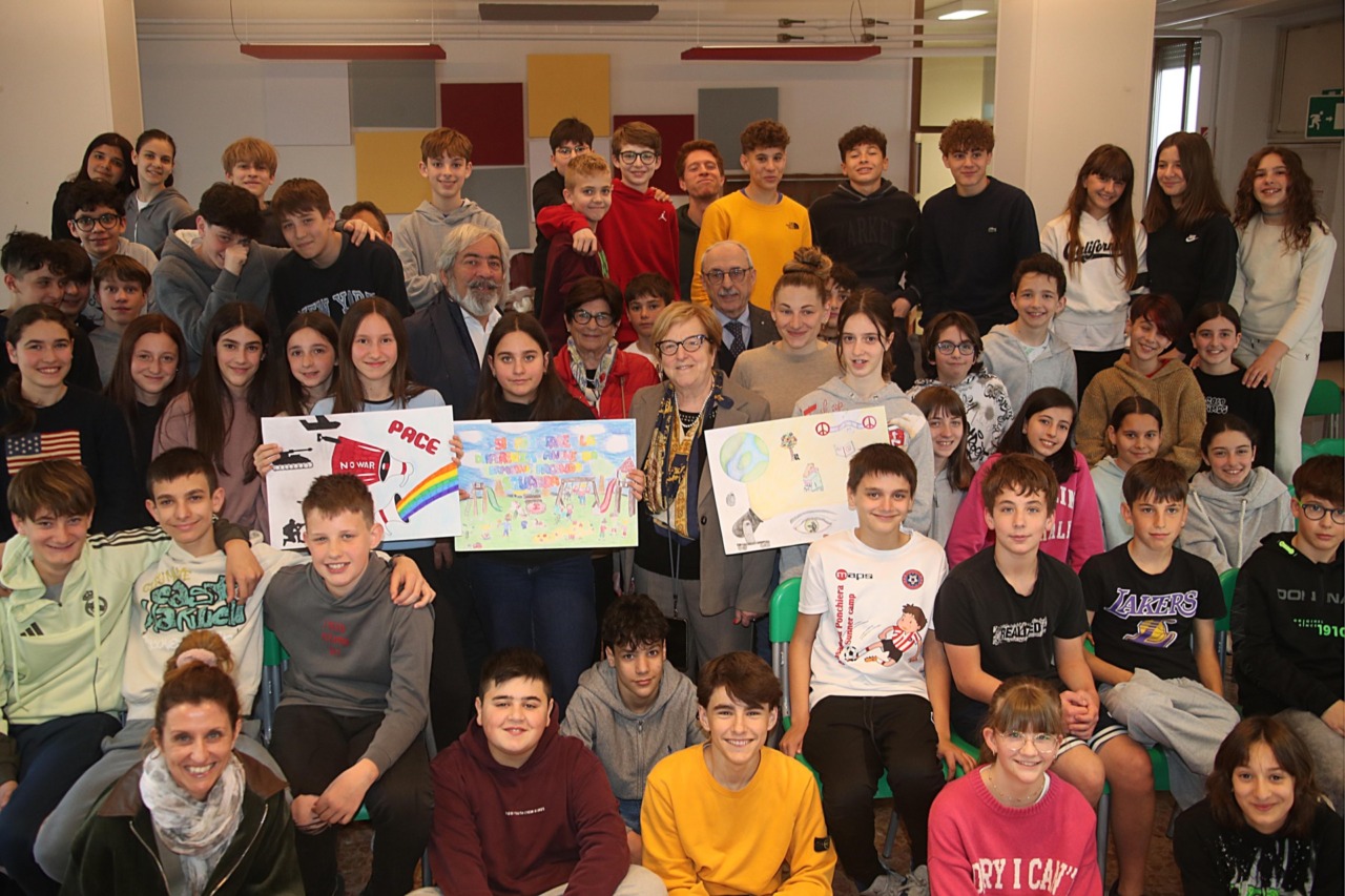Cerimonia di premiazione per gli studenti vincitori del concorso