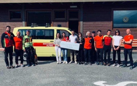 Fondi donati al Soccorso Alpino in memoria di Sebastiano Erba