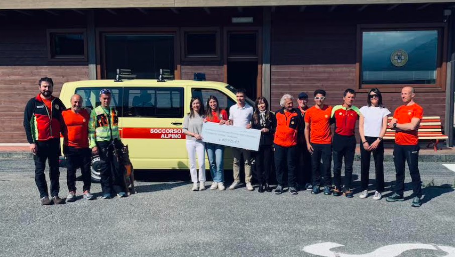 Fondi donati al Soccorso Alpino in memoria di Sebastiano Erba