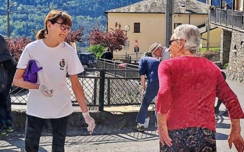 I volontari del Borgo si uniscono per il Sabato del Villaggio a Baruffini