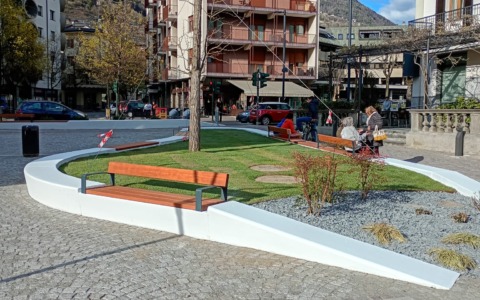Tirano si prepara per l’estate con nuovi interventi verdi