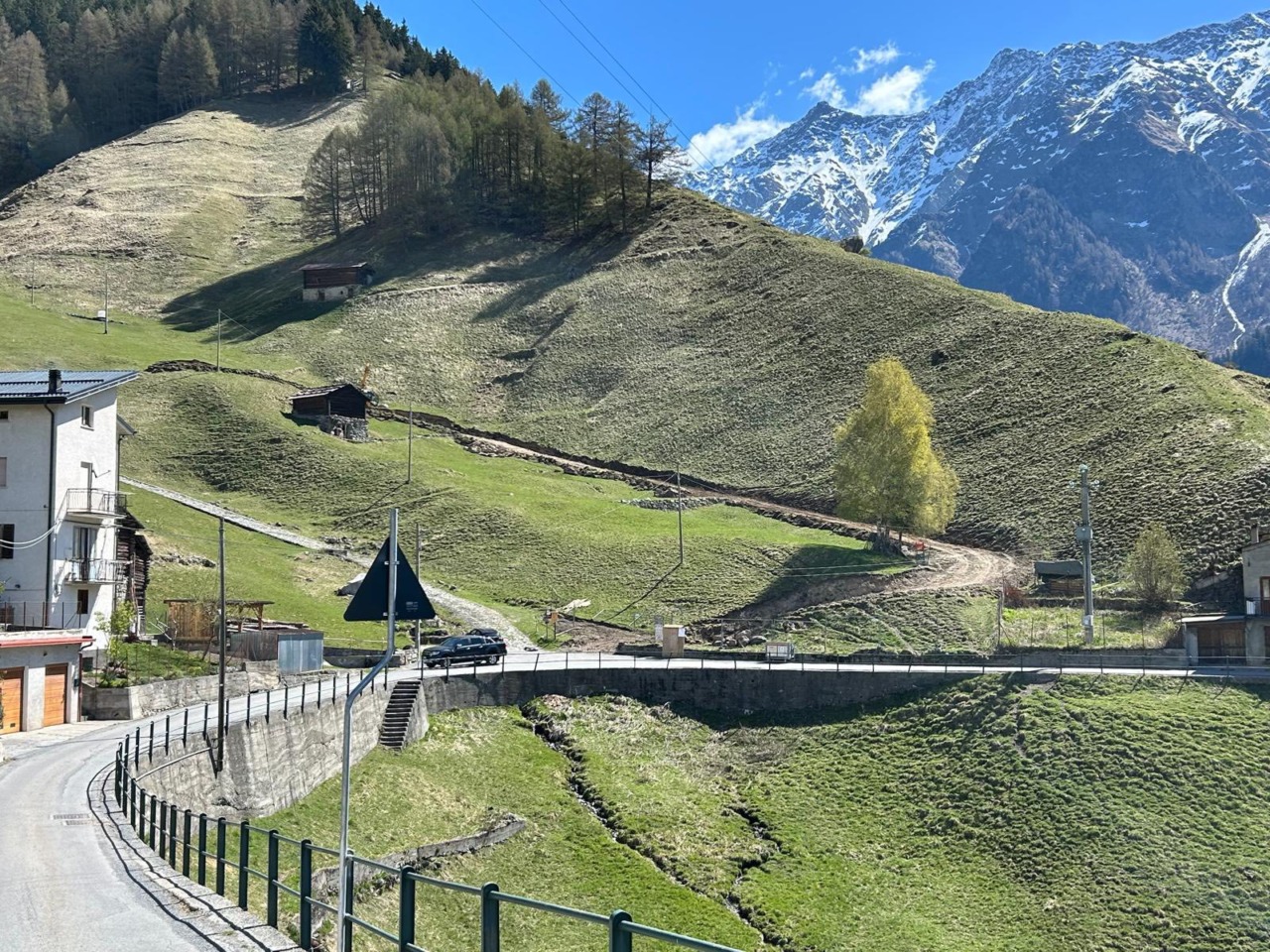 Al via la costruzione della strada Fumero/Carnen