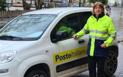Iniziative di Poste Italiane per la Festa della Mamma e la parità di genere