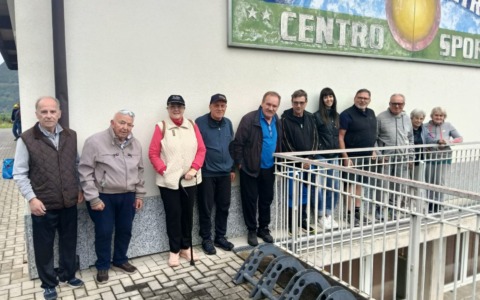 Torneo di burraco e ginnastica per malati di Parkinson