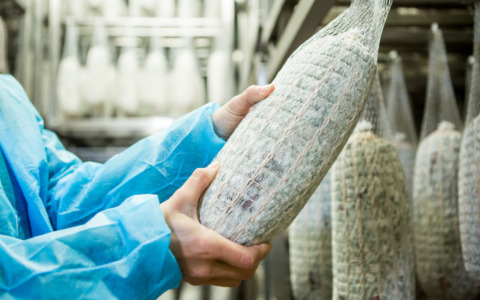 Bresaola della Valtellina IGP, l’export segna un +32,34%