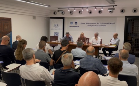 Confcommercio: attenzione al territorio e ottimismo per il turismo