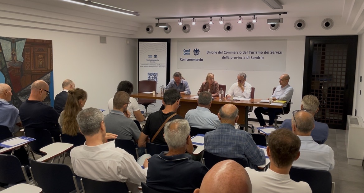 Confcommercio: attenzione al territorio e ottimismo per il turismo