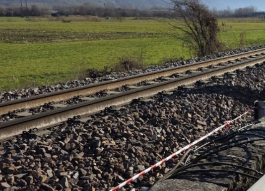 Incidente mortale sui binari a Regoledo
