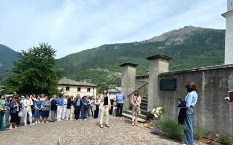 Scoperta una targa in memoria di don Siro