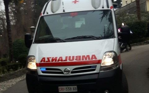 Un uomo di 60 anni investito dal treno, tragedia a Villa di Tirano