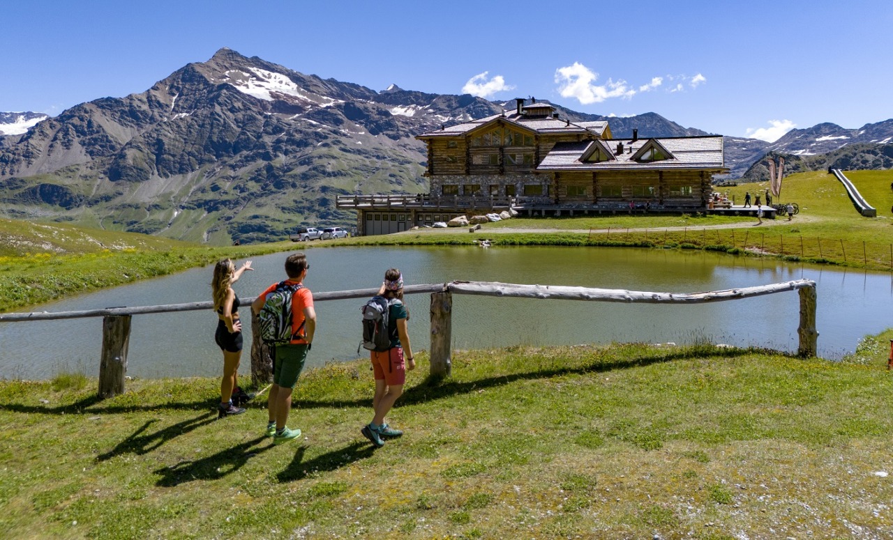 Apertura dell’estate con esperienze in cabinovia
