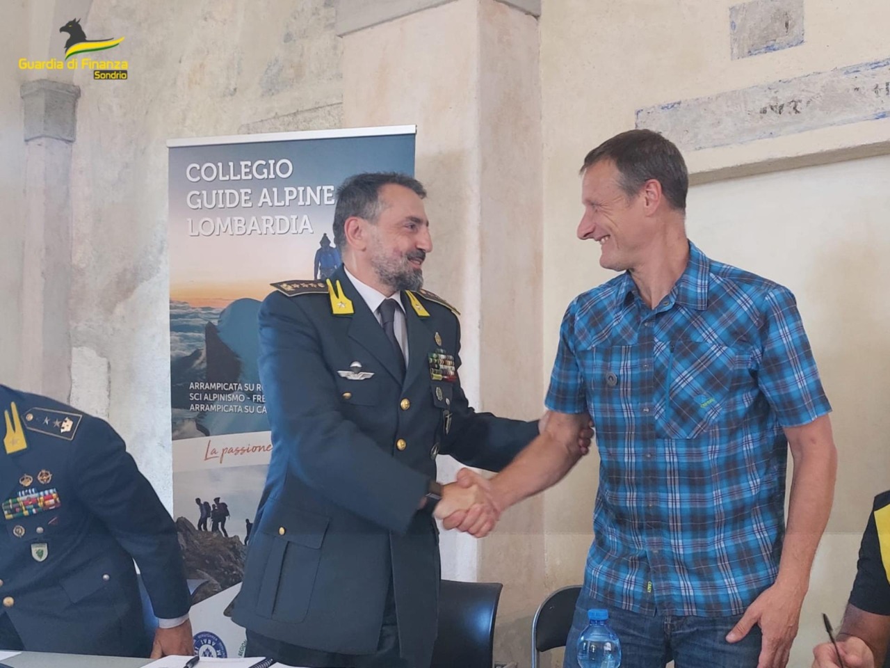 Collaborazione tra Guide Alpine e Guardia di Finanza per la sicurezza montana