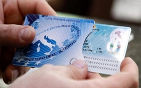 Nuove regole per la carta d’identità cartacea