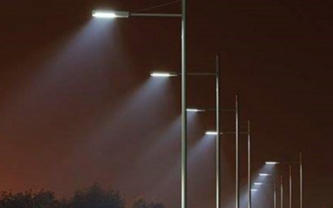 Prosegue il rinnovamento dell’illuminazione a Sondrio: oltre 2.000 lampade sostituite